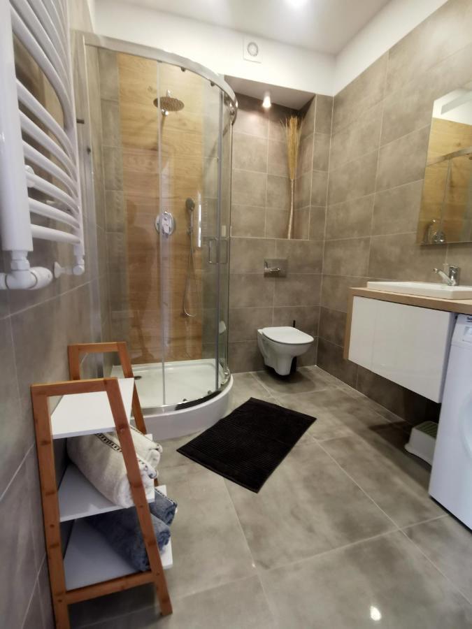 Charming Apartment In The City Centre, Lodz Bagian luar foto