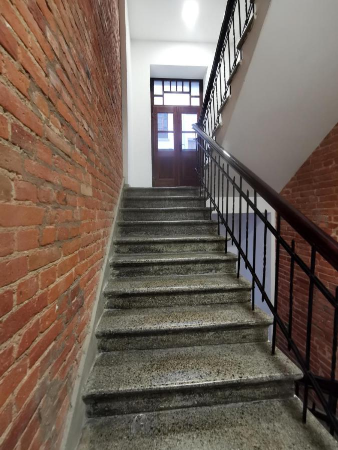 Charming Apartment In The City Centre, Lodz Bagian luar foto